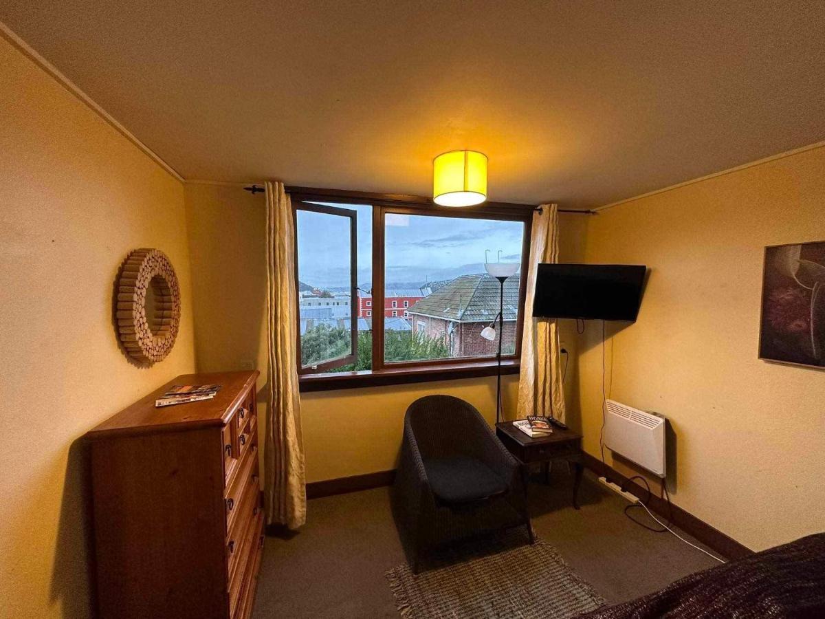 Хостел Manor House Backpackers Дьюндин Экстерьер фото