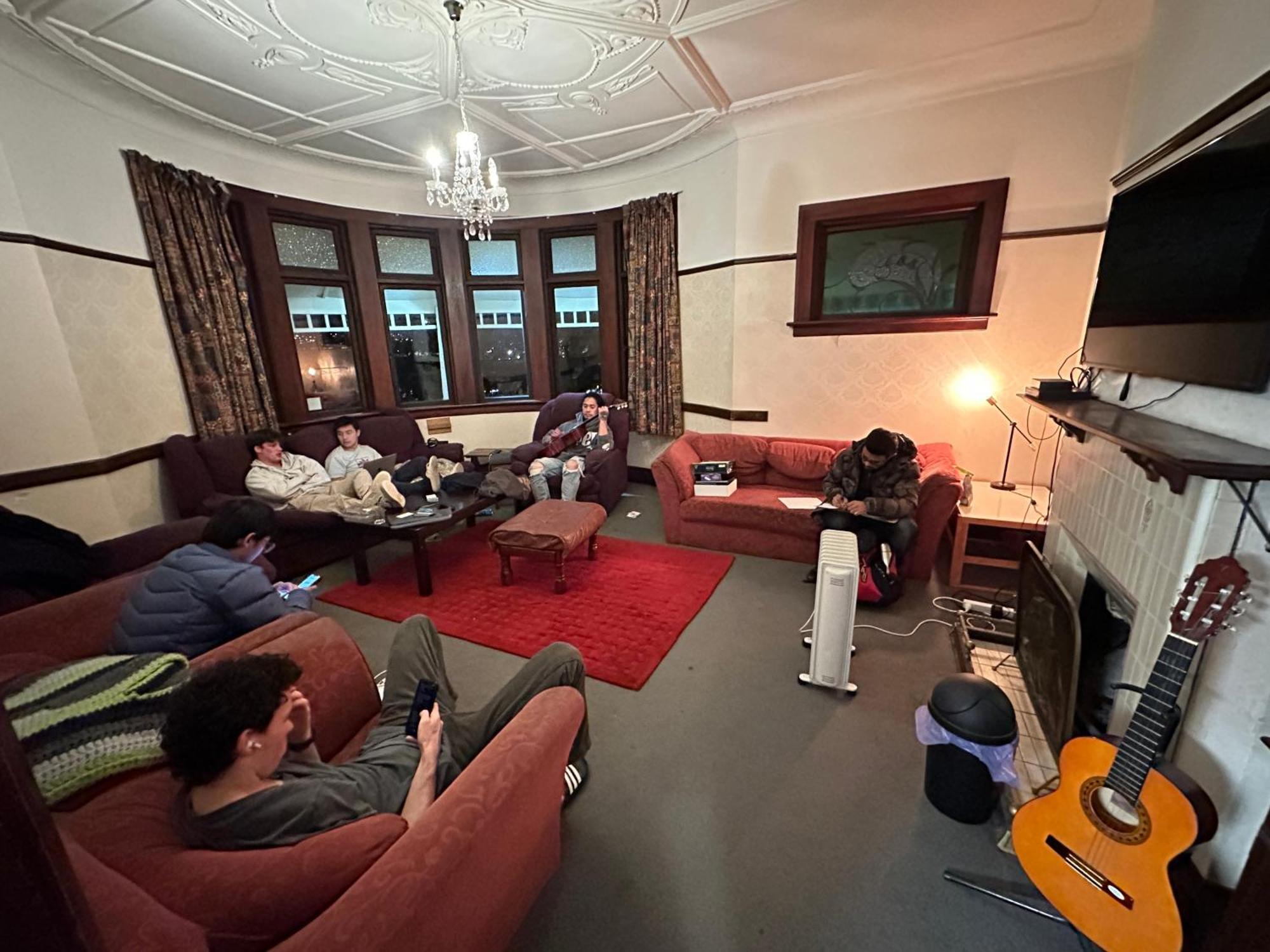 Хостел Manor House Backpackers Дьюндин Экстерьер фото
