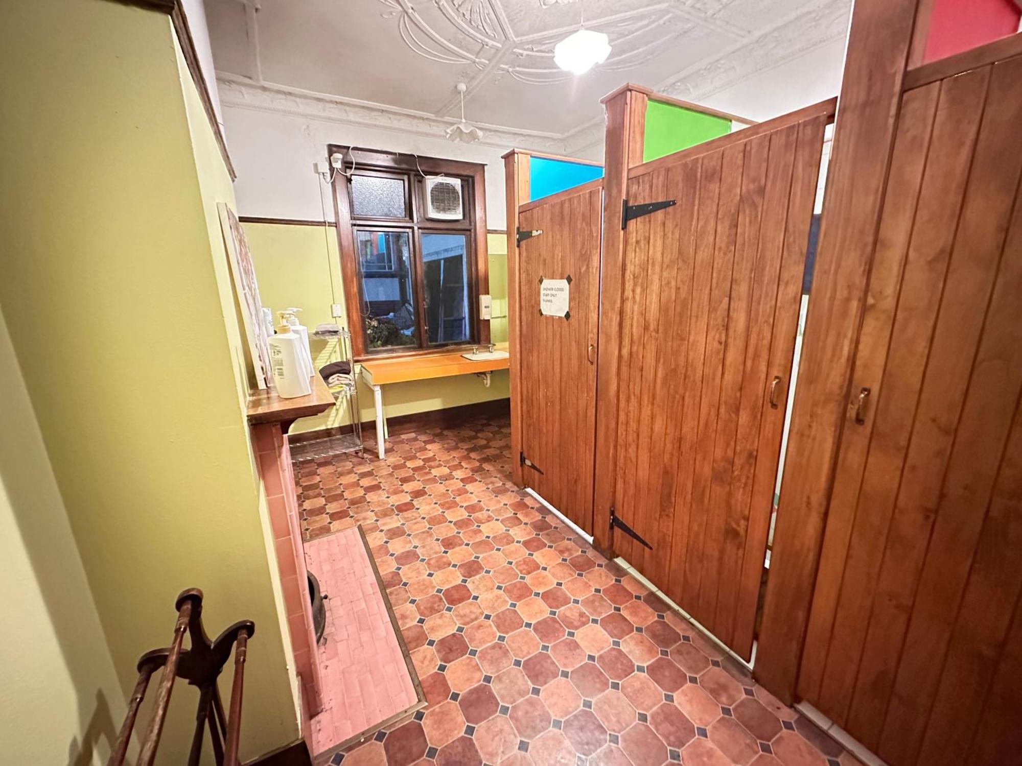 Хостел Manor House Backpackers Дьюндин Экстерьер фото